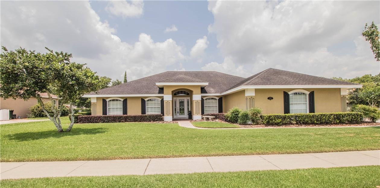 5556 Black Hawk Ln., Lakeland, FL 33810