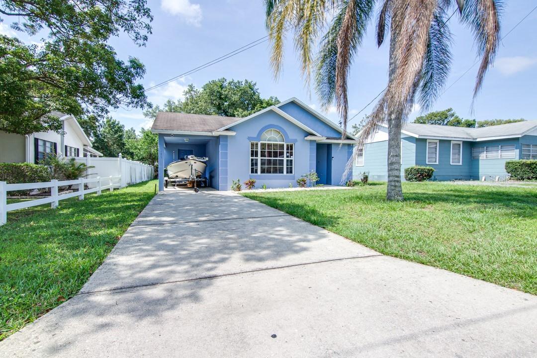 735 E Lowell St., Lakeland, FL 33805