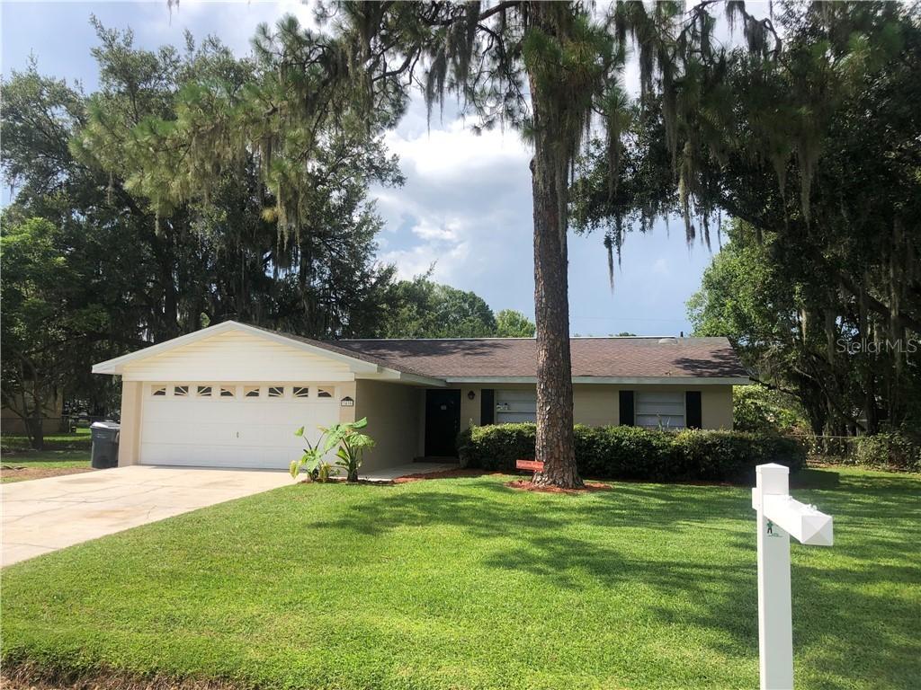 3430 Lisa Ln., Lakeland, FL 33801