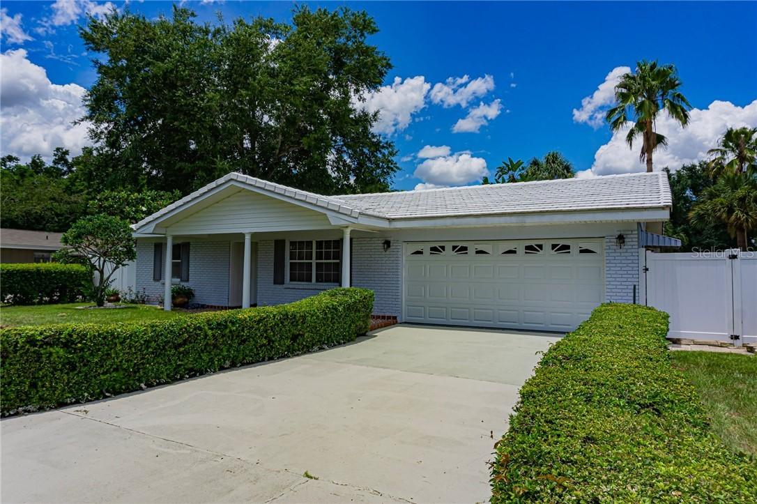 121 Shelley Dr., Winter Haven, FL 33884