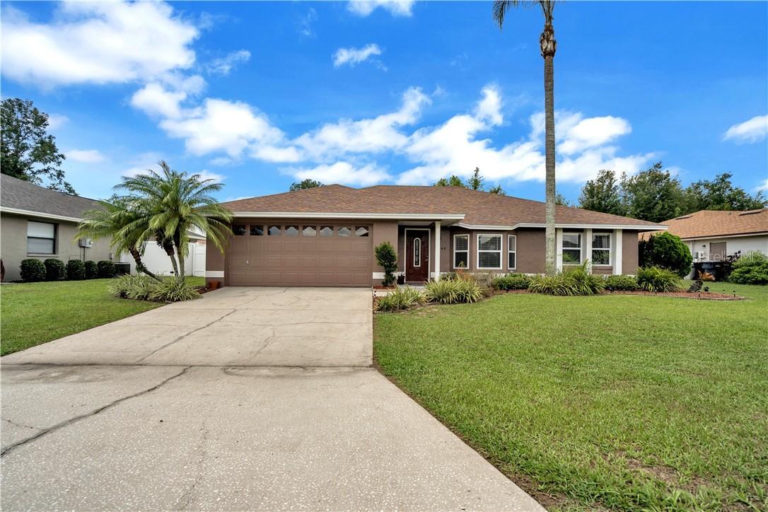 5246 Montserrat Dr., Lakeland, FL 33812