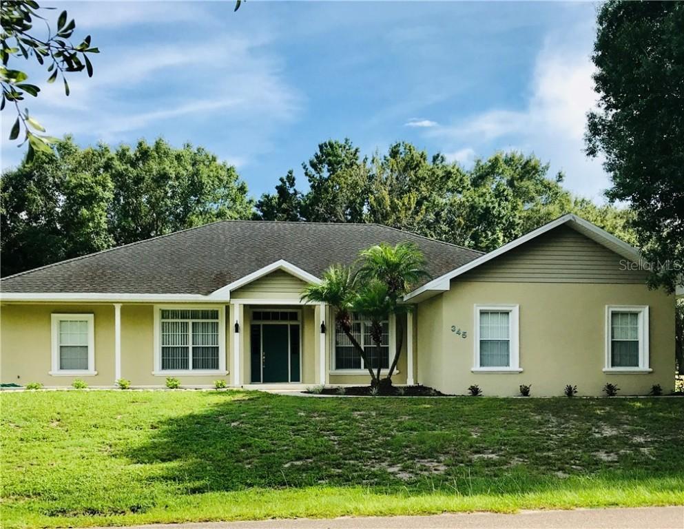 345 Bayberry Dr., Polk City, FL 33868