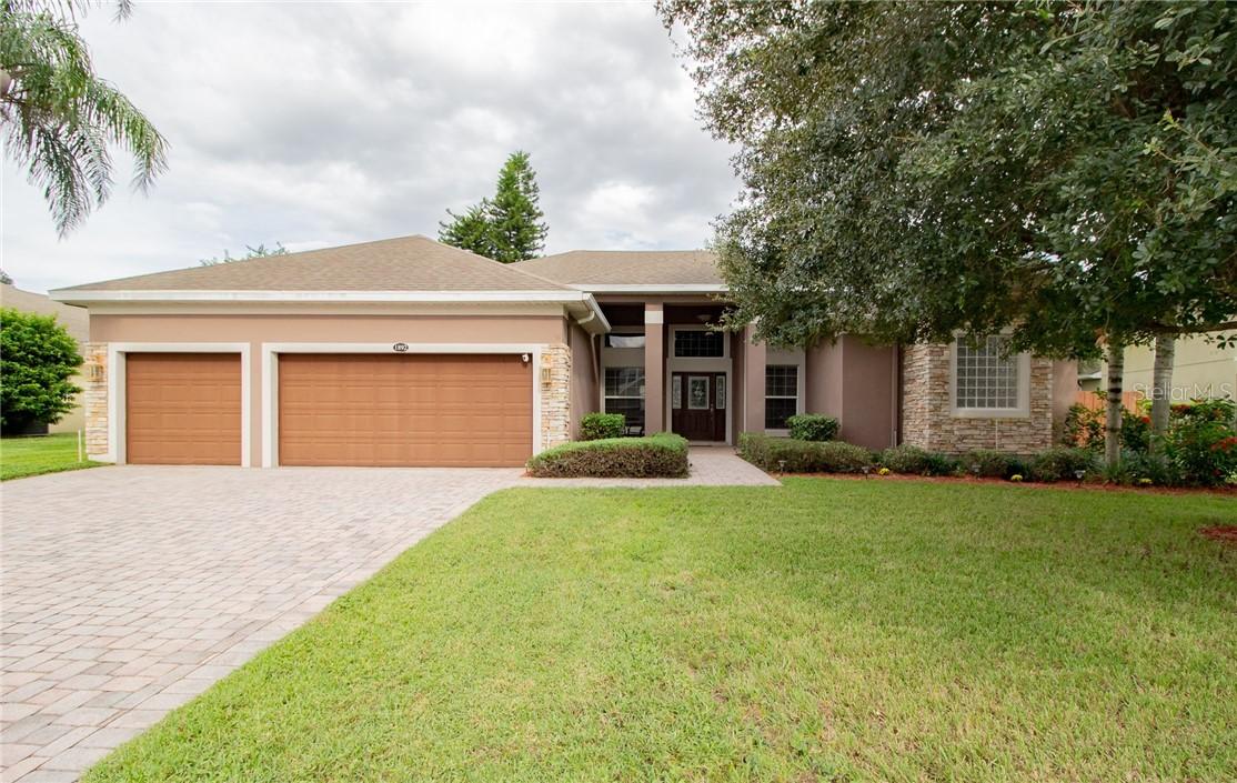 1892 Eloise Cove Dr., Winter Haven, FL 33884