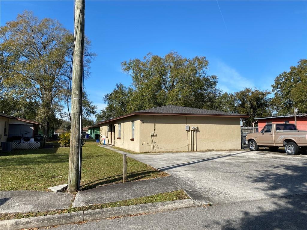 621 Montana Ave., Lakeland, FL 33815
