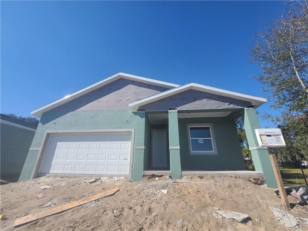 215 Burbank Ave., Lakeland, FL 33801