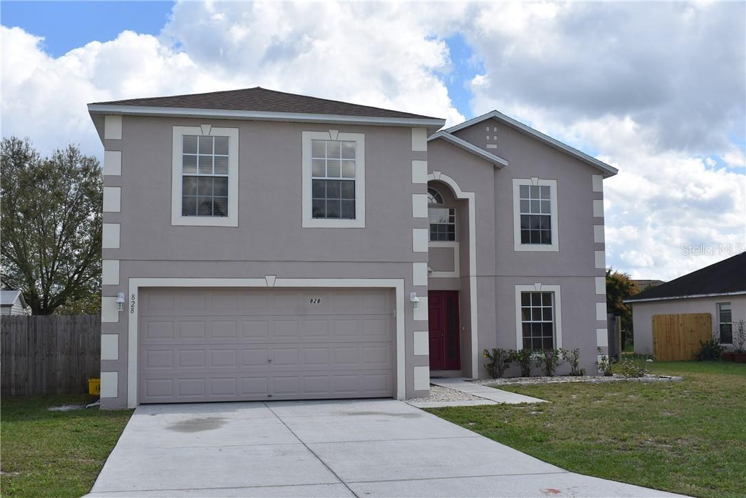 828 Sun Ridge Village Dr., Winter Haven, FL 33880