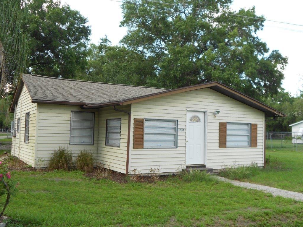 1319 W Belmar St., Lakeland, FL 33815