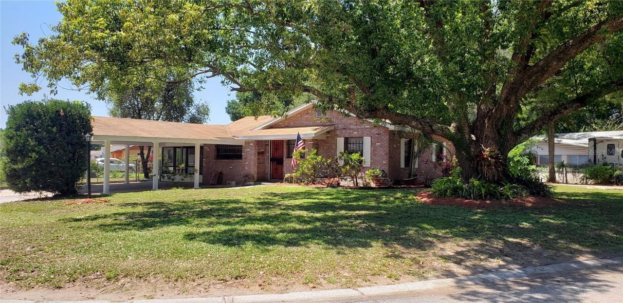 2188 Monticello Ave., Lakeland, FL 33801