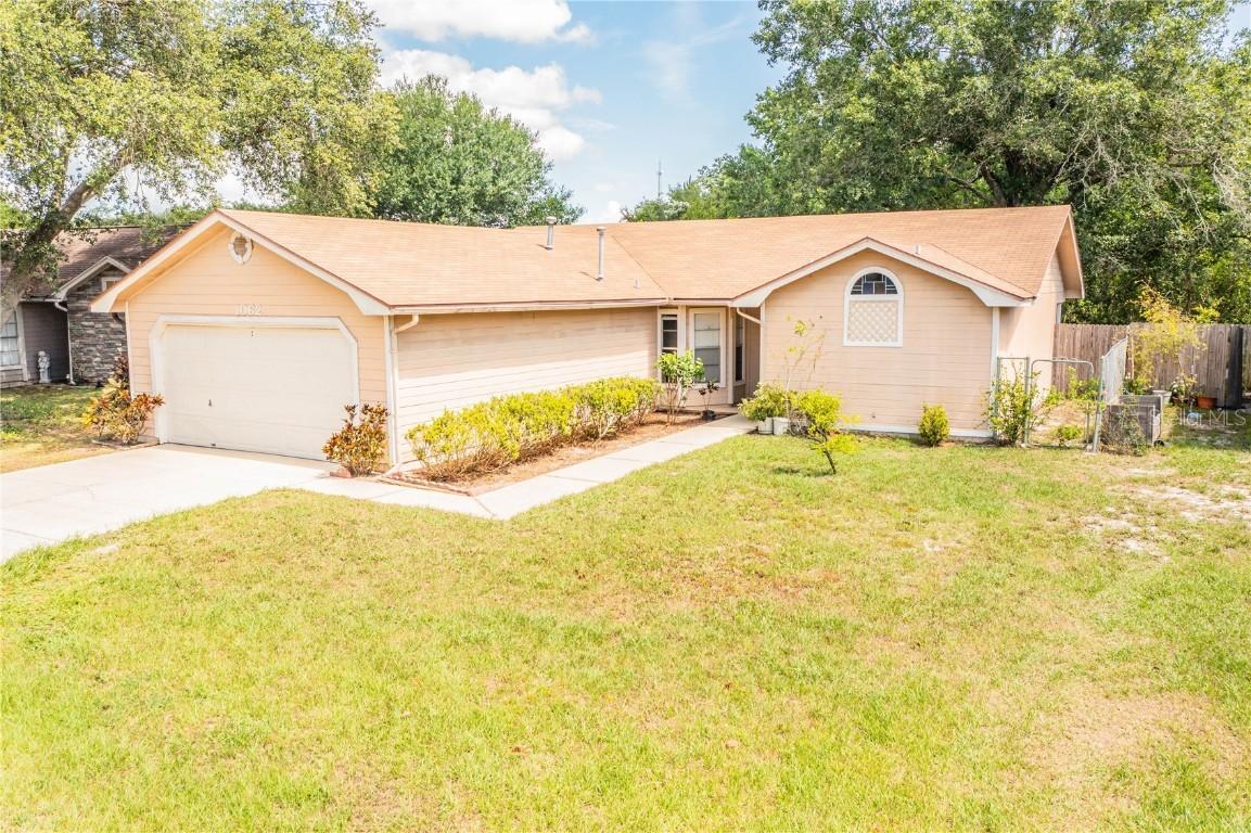1062 Sunshine Way, Winter Haven, FL 33880
