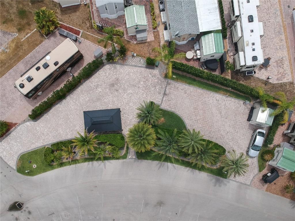 2532 Citrus Cir. #216, Clermont, FL 34714