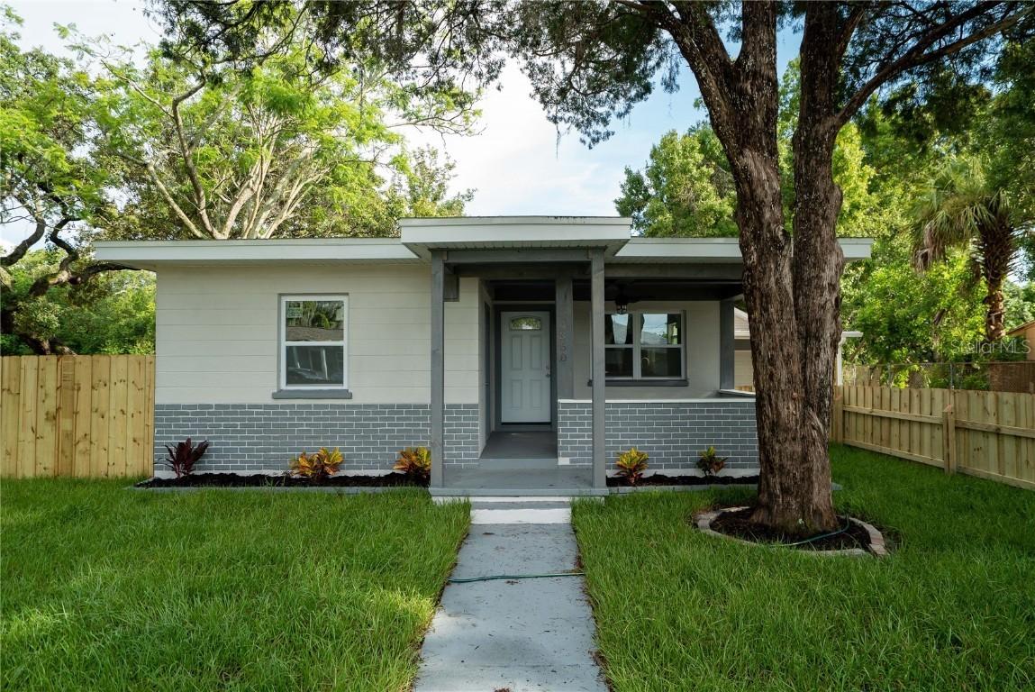 4360 10th Ave., St Petersburg, FL 33711