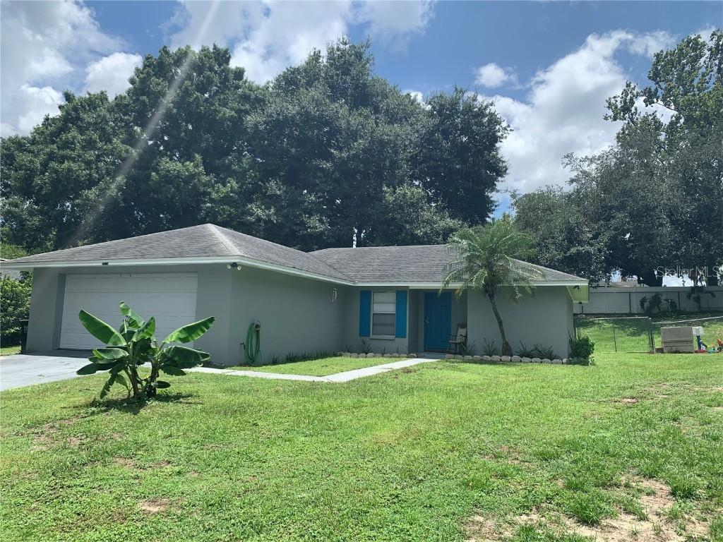 5525 Southgrove Ct., Lakeland, FL 33812