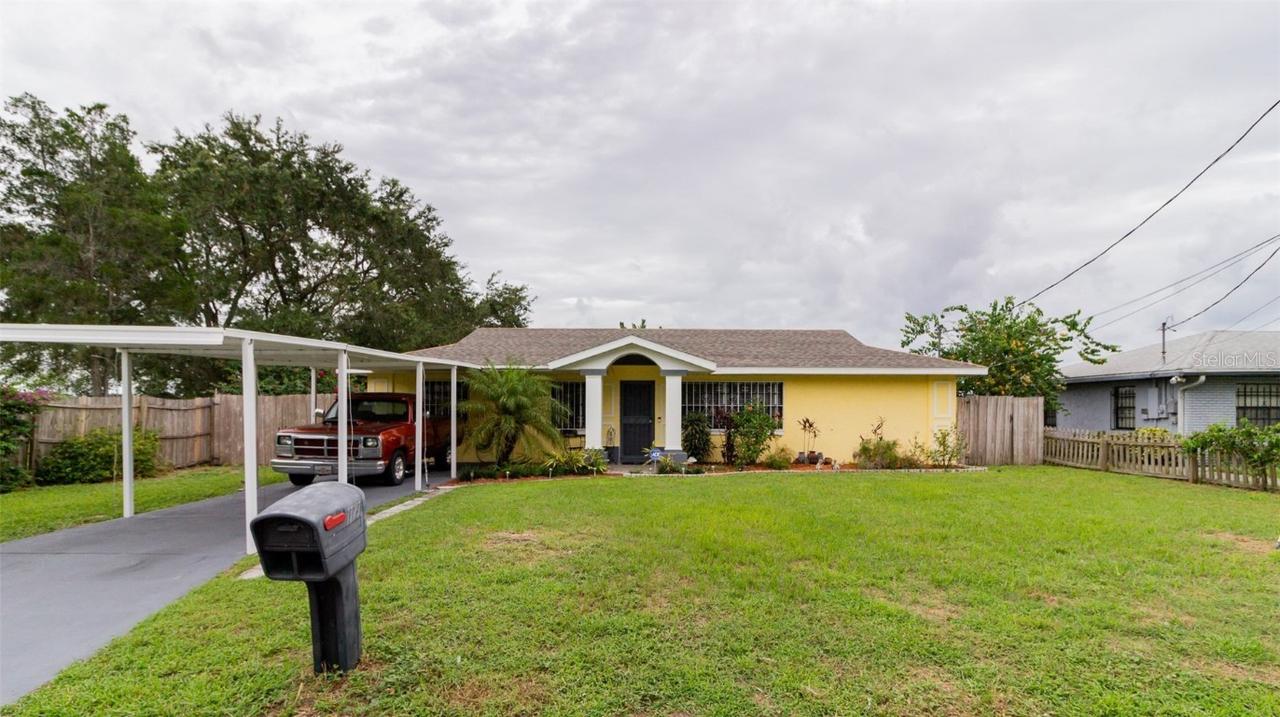 1171 Carefree Cove Dr., Winter Haven, FL 33881