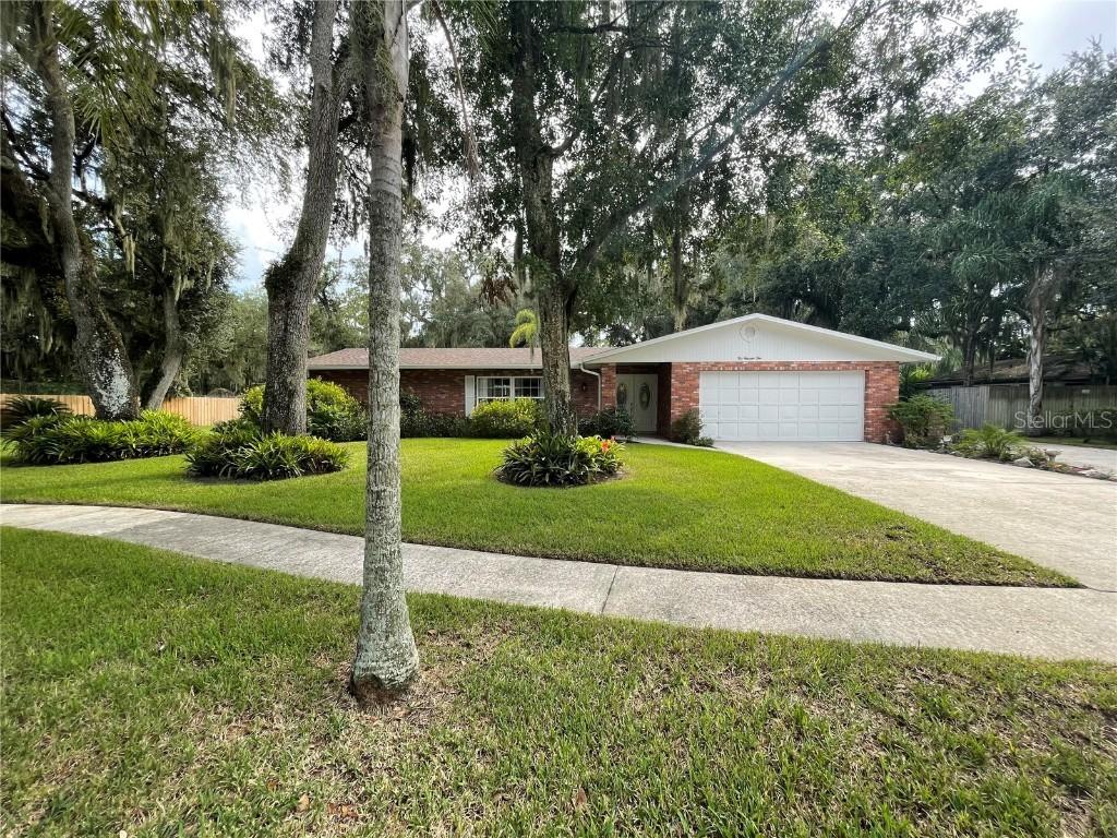 204 Birch Ln., Lakeland, FL 33813