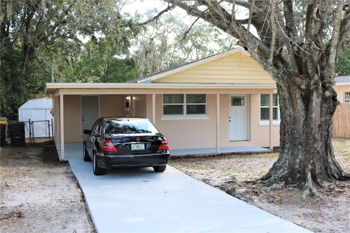 1203 33rd St., Winter Haven, FL 33881