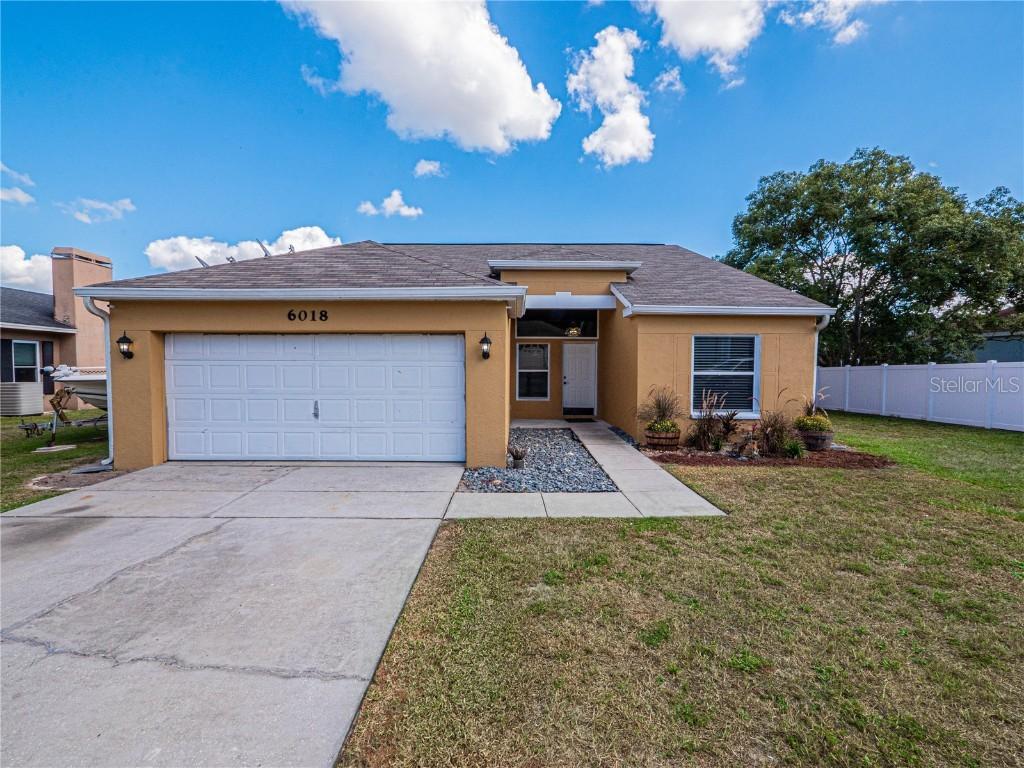6018 Charloma Dr., Lakeland, FL 33812