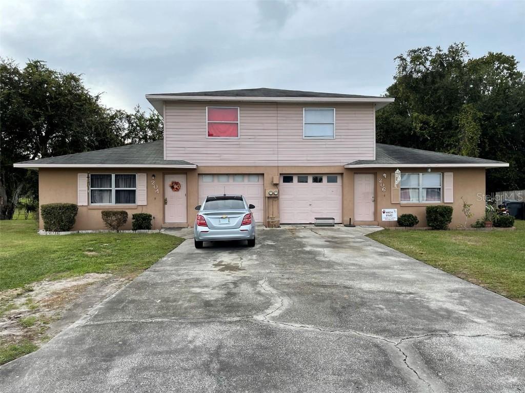 204 &206 Mary Catherine Ct., Lakeland, FL 33809