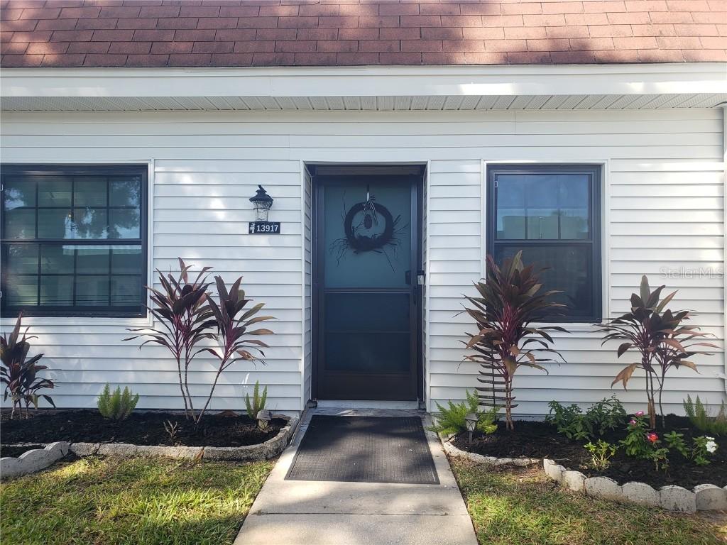 13917 Mission Oaks Blvd., Seminole, FL 33776