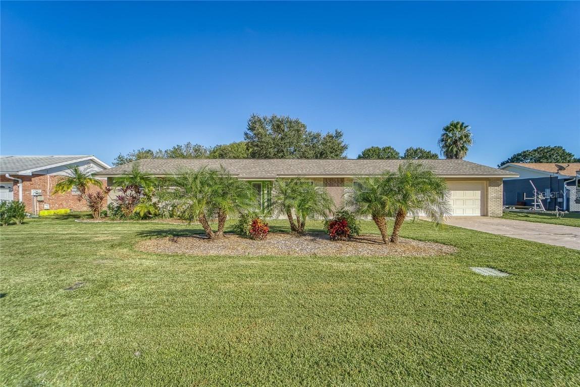 5725 Sands Point Dr., Lakeland, FL 33809