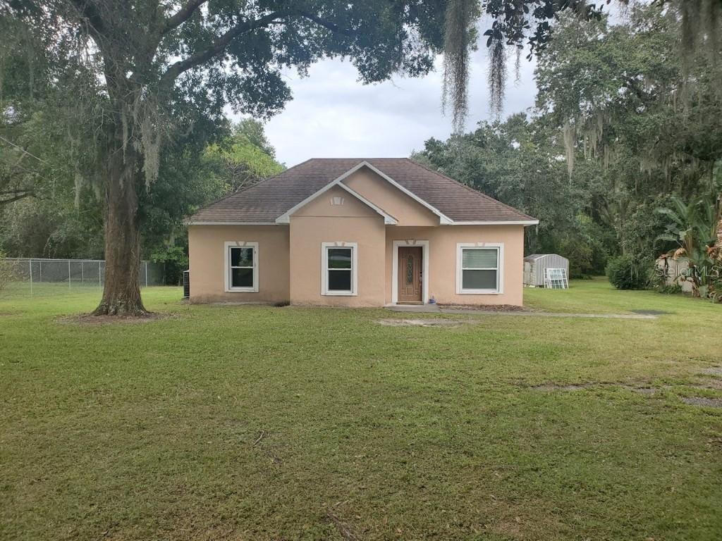 711 Fish Hatchery Dr., Lakeland, FL 33801