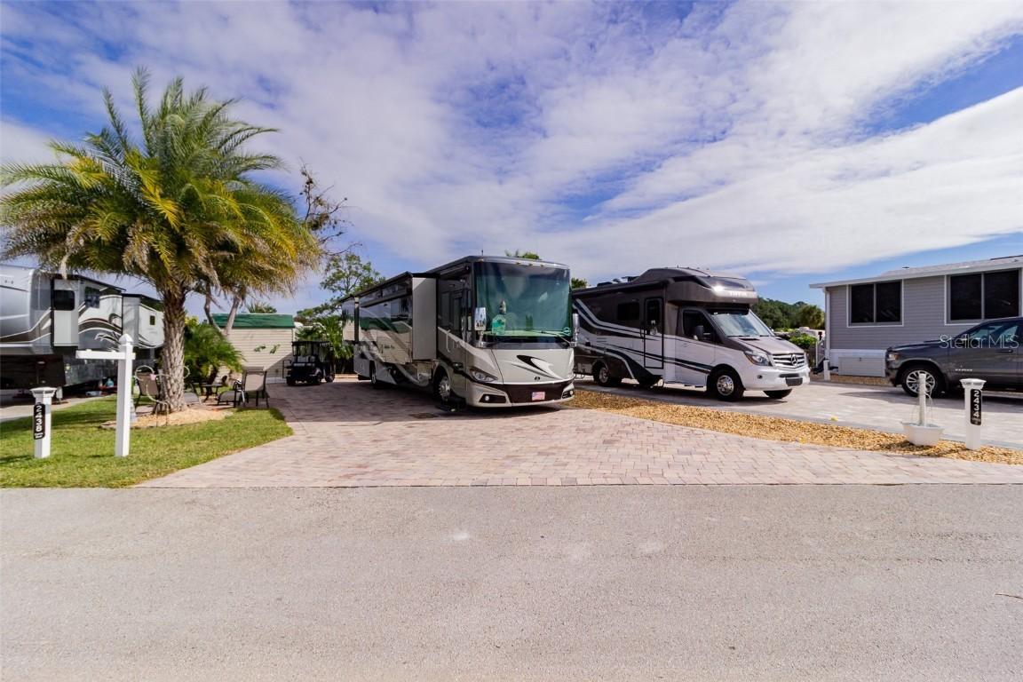 2438 Cypress St. #226, Clermont, FL 34714