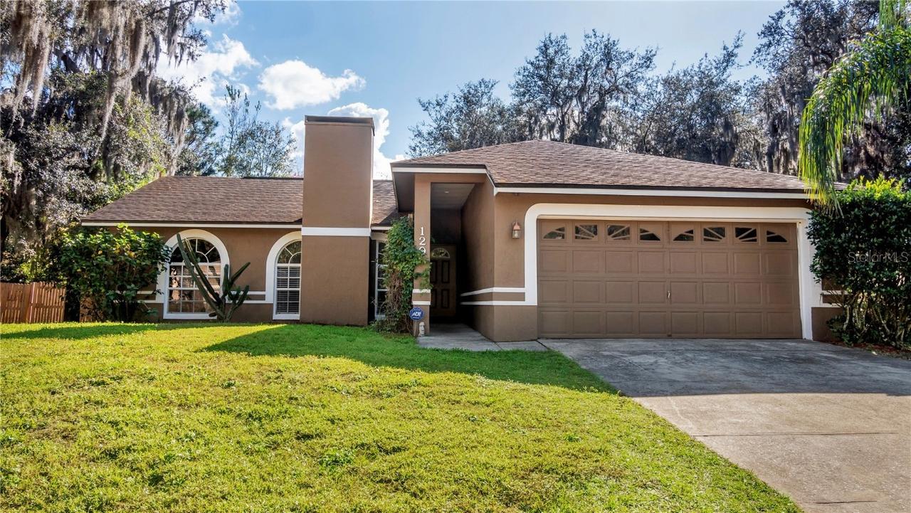 129 Homewood Dr., Winter Haven, FL 33880