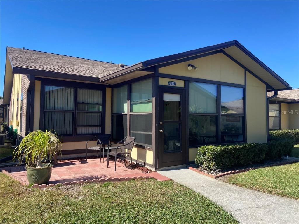 37807 Alissa Dr. #B, Zephyrhills, FL 33542