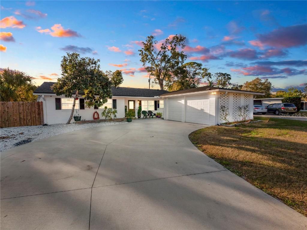 1379 Chilean Ln., Winter Park, FL 32792