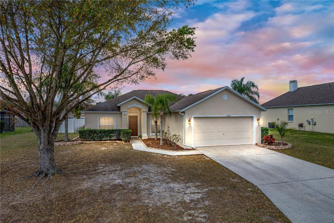 5303 English Dr., Lakeland, FL 33812