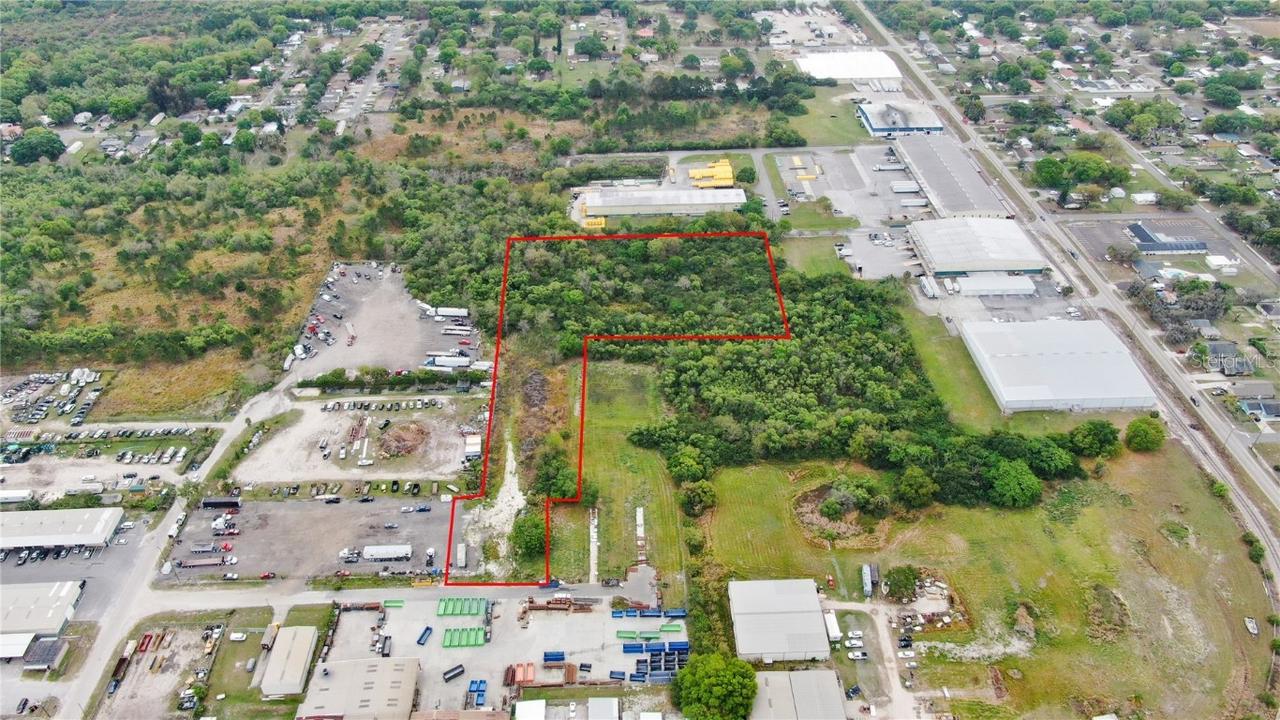 Rhino Rd., Lakeland, FL 33801
