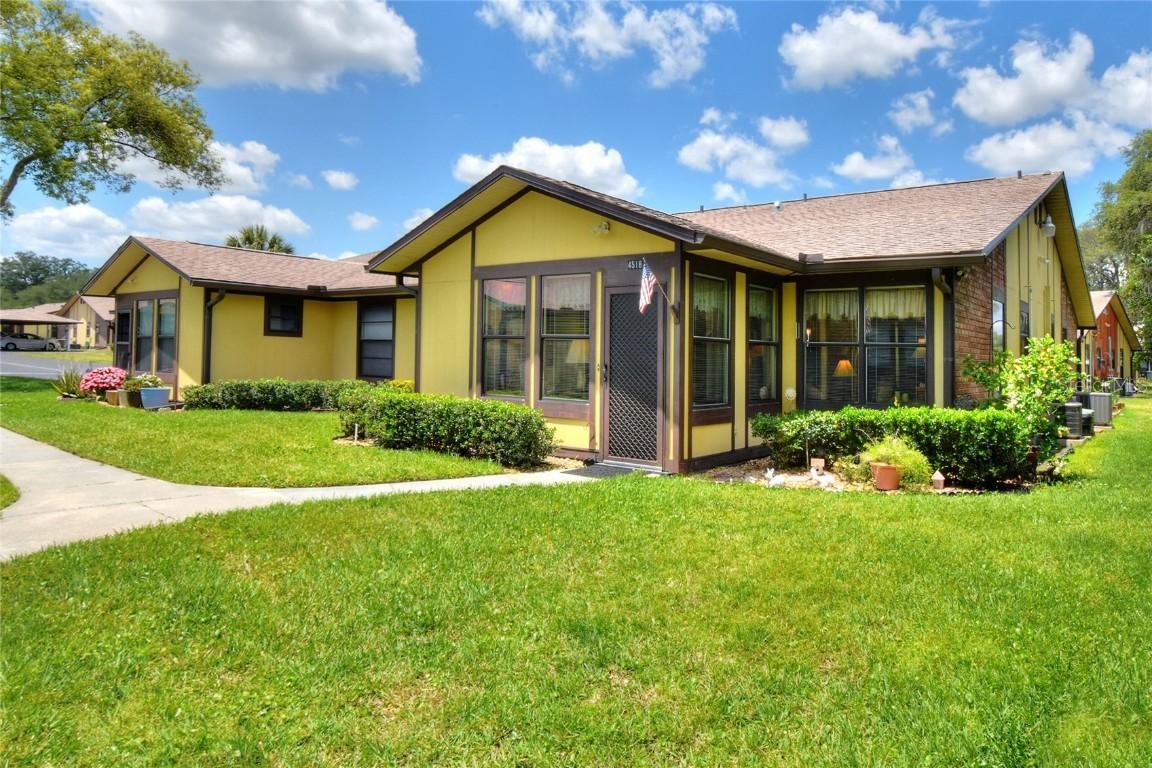 4518 Blossom Blvd. #B, Zephyrhills, FL 33542