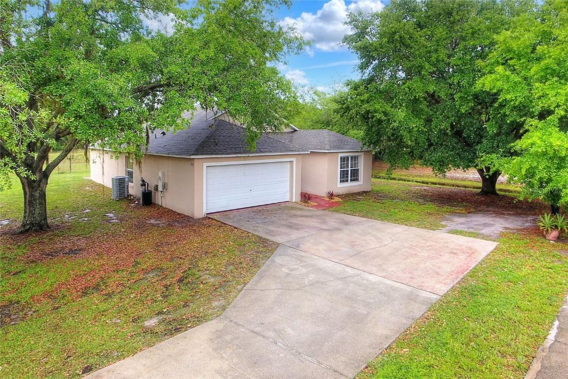 445 Dove Dr., Kissimmee, FL 34759