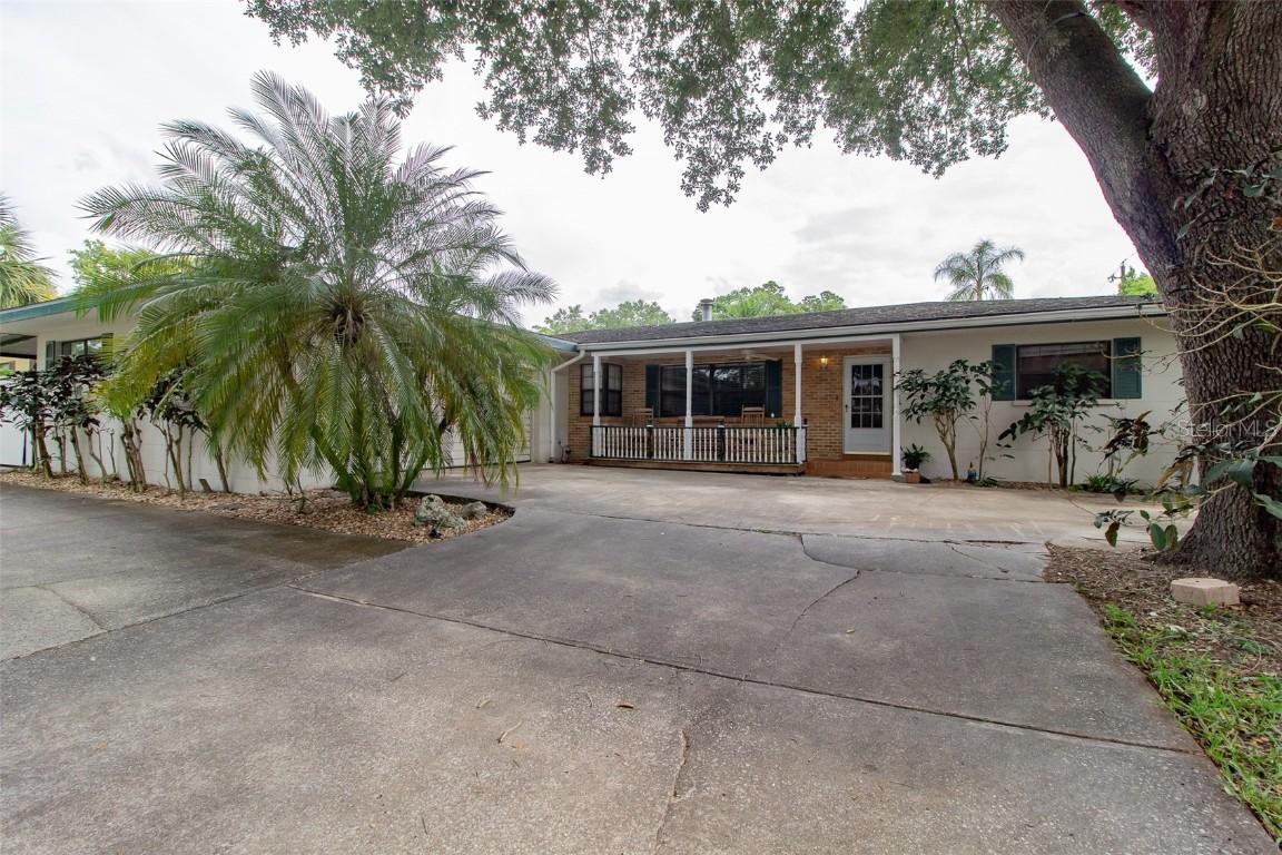 1345 Hallam Dr., Lakeland, FL 33813