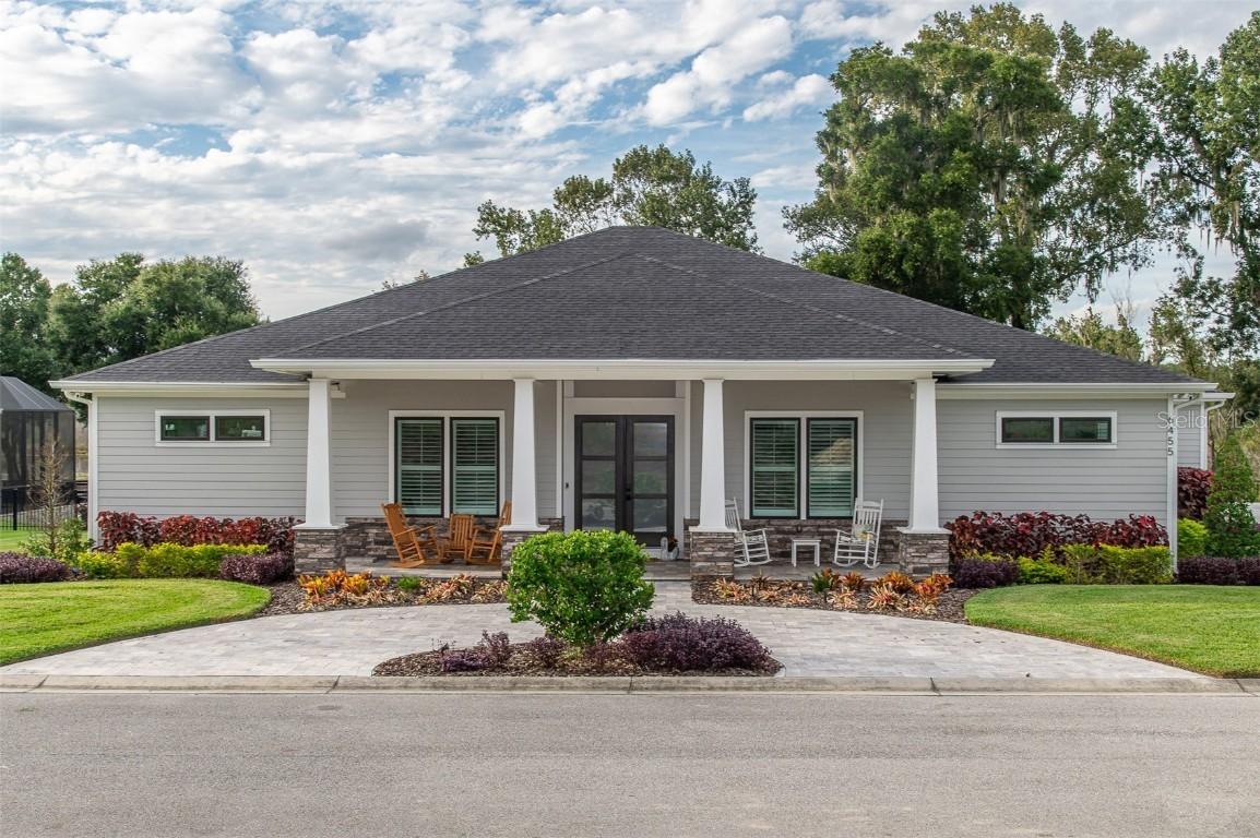 6455 Avalon Woods Dr., Lakeland, FL 33813