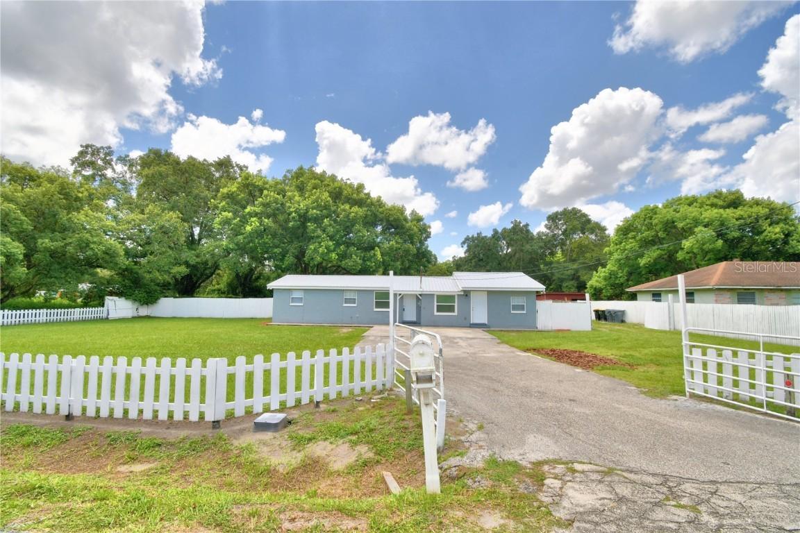 2831 Ralph Rd., Lakeland, FL 33801