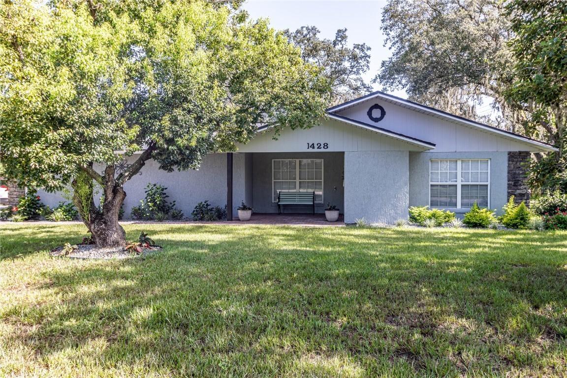 1428 Paces Tr., Lakeland, FL 33809