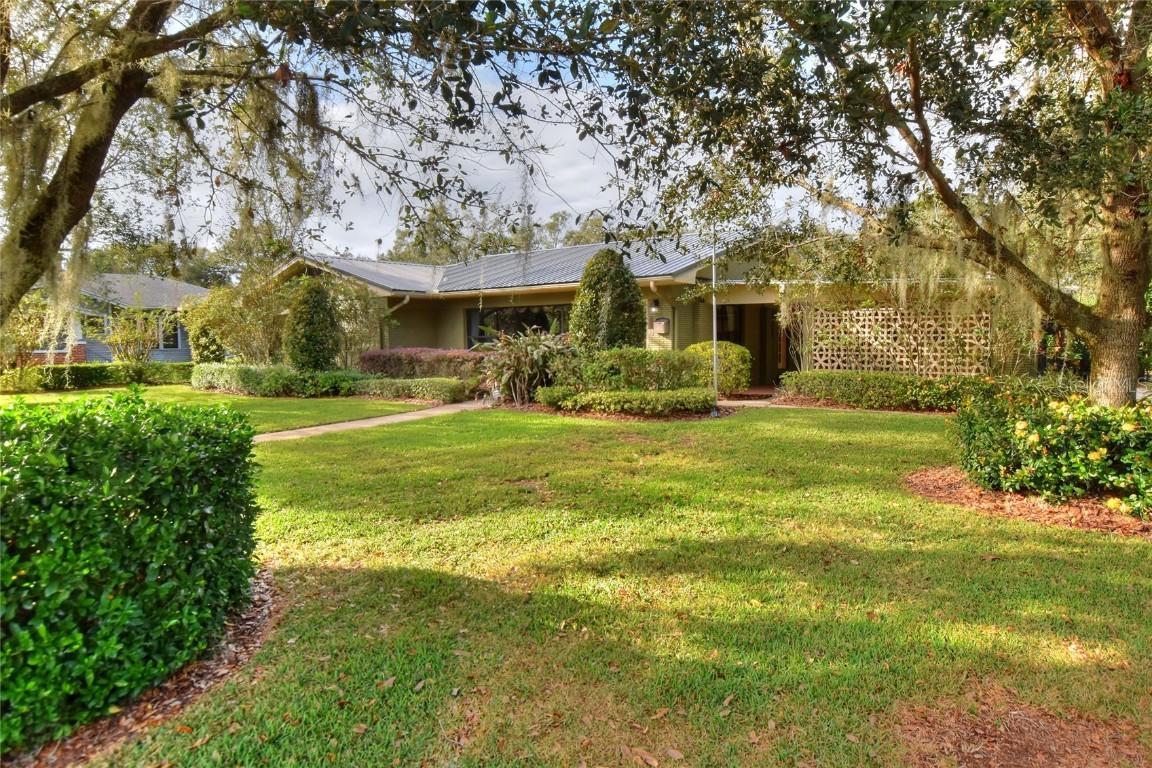 1090 E Hibiscus Dr., Bartow, FL 33830