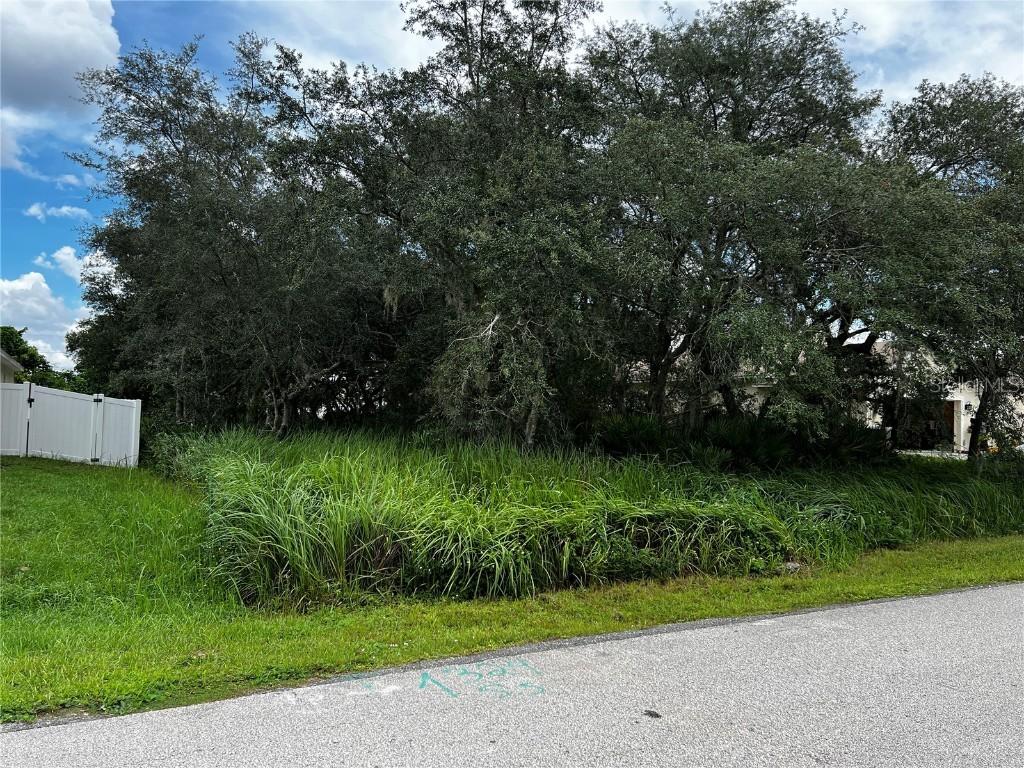 324 Huron Dr., Poinciana, FL 34759