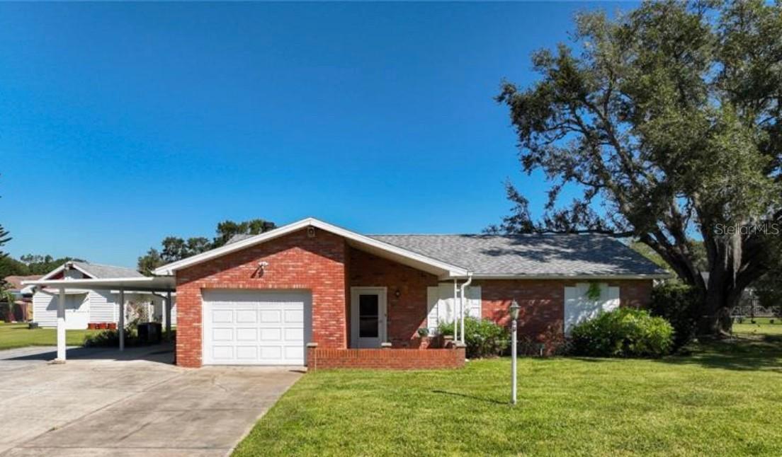 103 Ellen Ct., Winter Haven, FL 33884