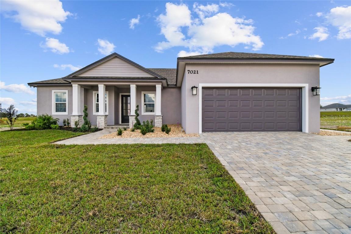 7021 Bentridge Dr., Lakeland, FL 33813