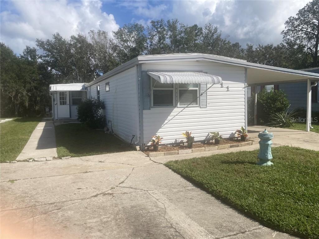 111 Bonnie Dr, Auburndale, FL 33823