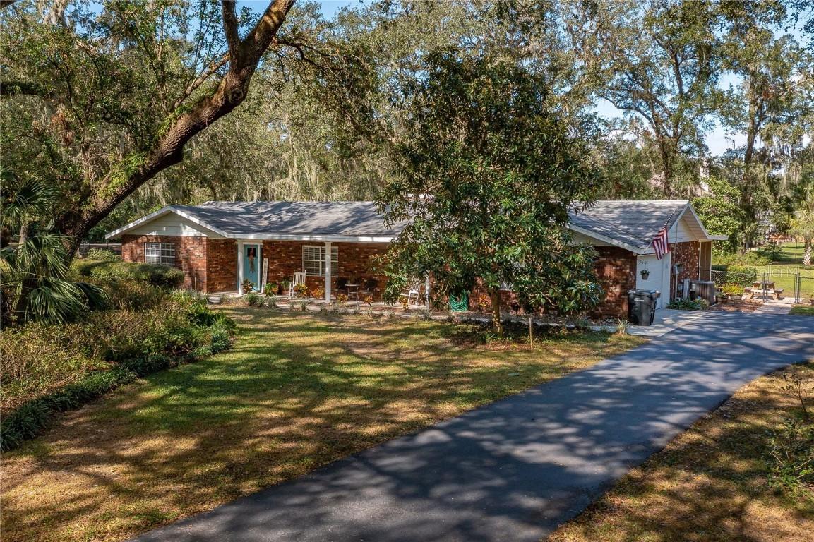 4402 Lake Hancock Rd., Lakeland, FL 33812