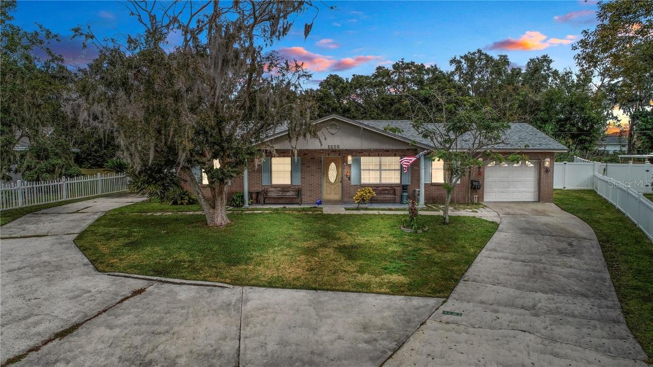 [Address Unavailable], Lakeland, FL 33811
