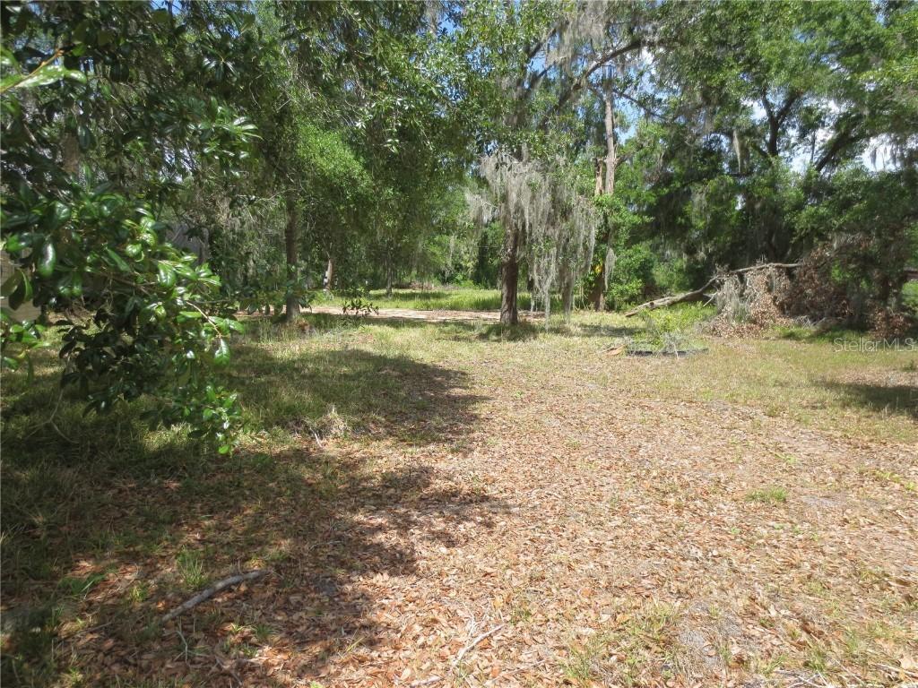 5920 Woodhaven Dr., Lakeland, FL 33811