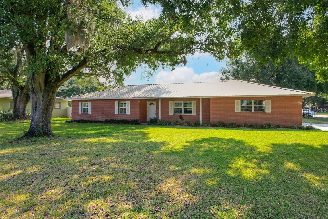 2407 N Combee Rd., Lakeland, FL 33805