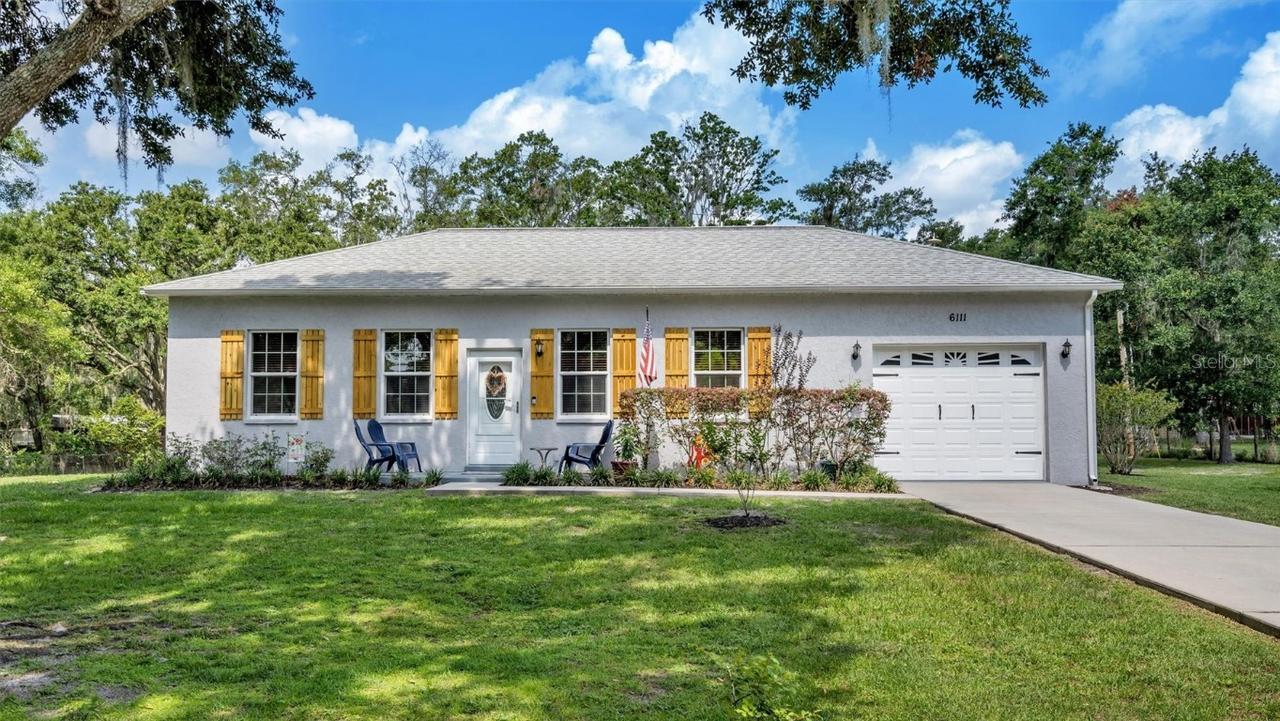 6111 Woodale Dr., Lakeland, FL 33811