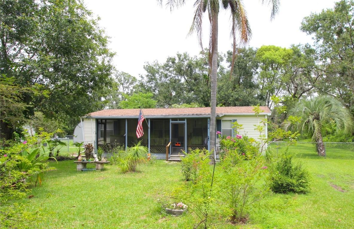 5914 Woodhaven Dr., Lakeland, FL 33811