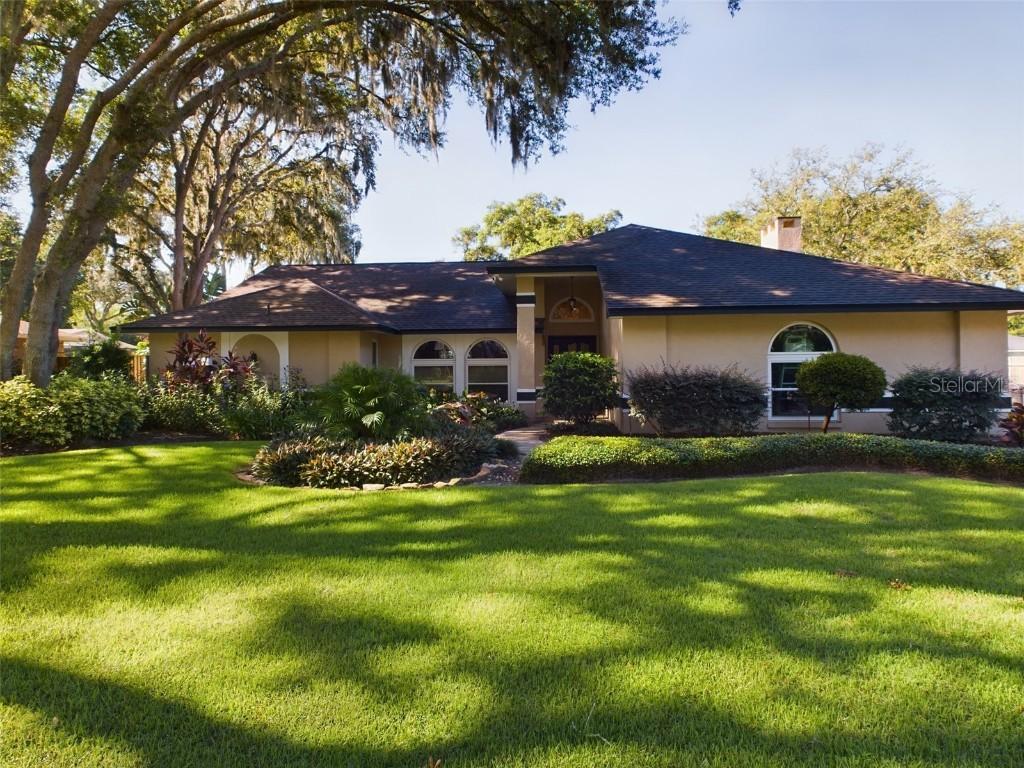 1323 Hammock Shade Dr., Lakeland, FL 33809