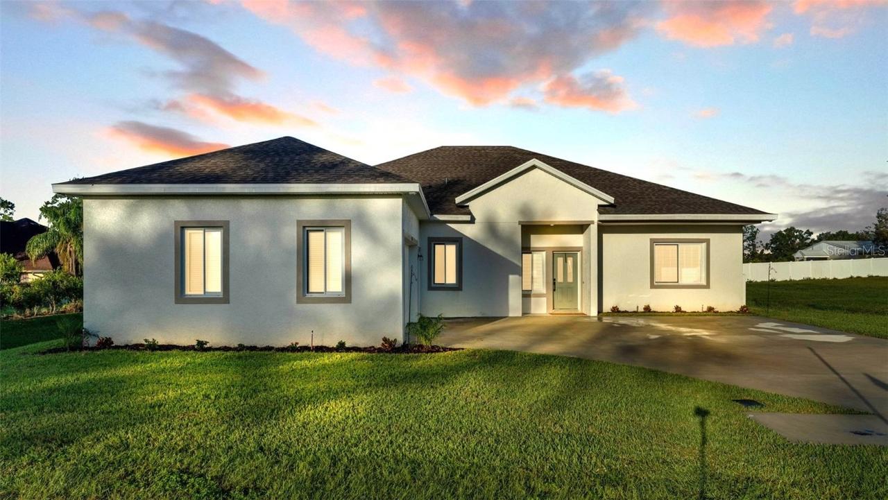 570 Gandhi Dr., Lakeland, FL 33813