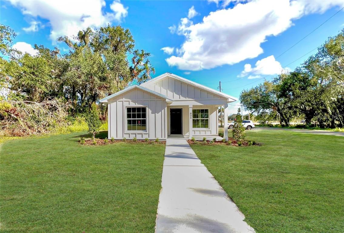 825 S Seminole Ave., Fort Meade, FL 33841